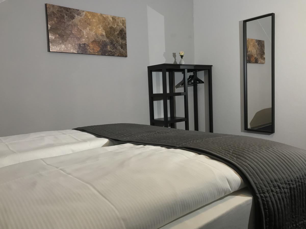 Hotel Degen Weilerbach Екстер'єр фото