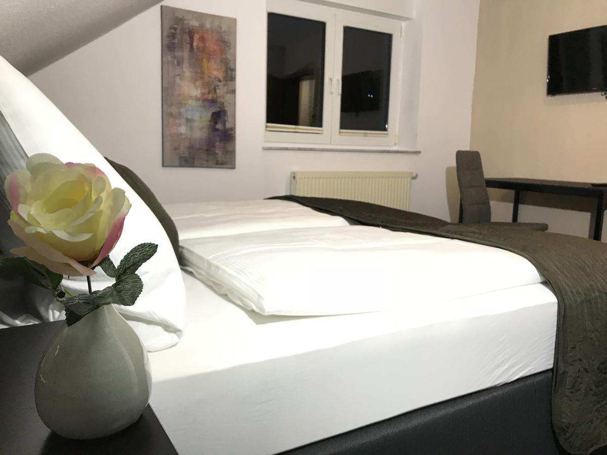 Hotel Degen Weilerbach Екстер'єр фото