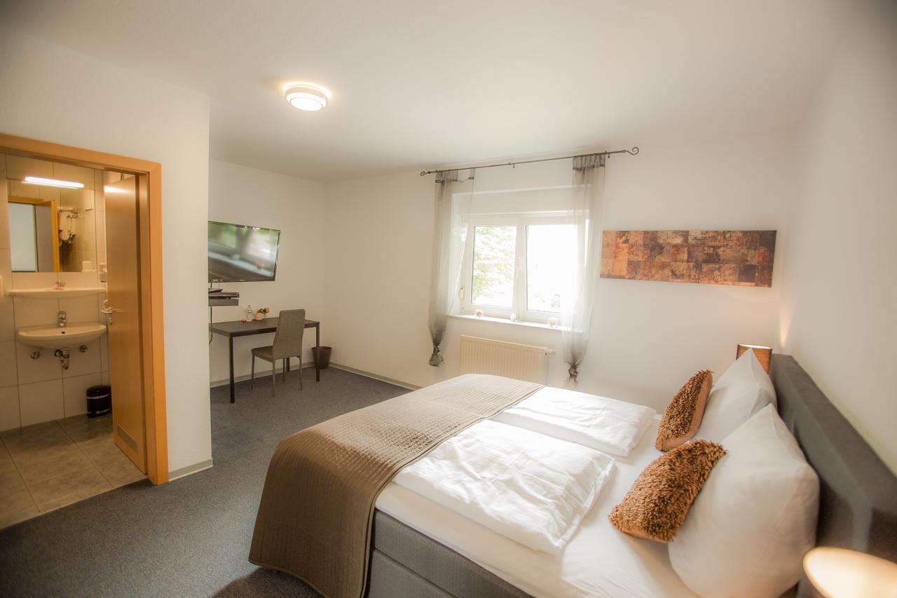 Hotel Degen Weilerbach Екстер'єр фото