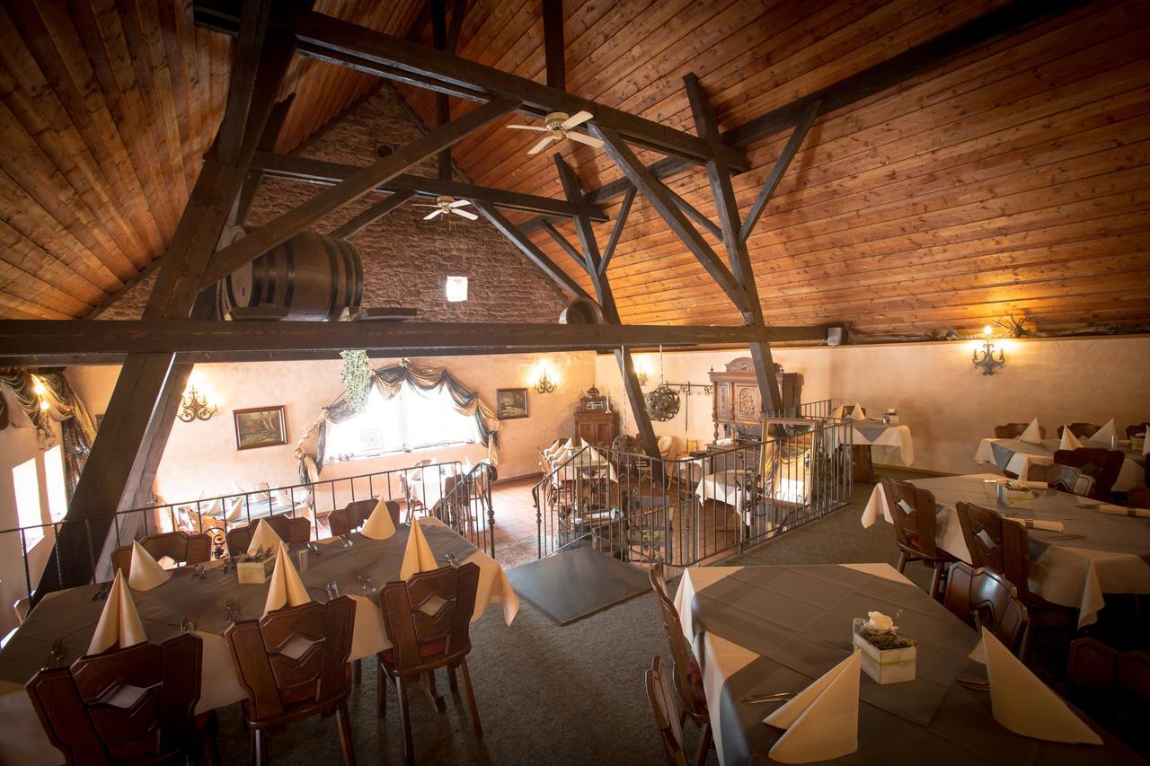 Hotel Degen Weilerbach Екстер'єр фото